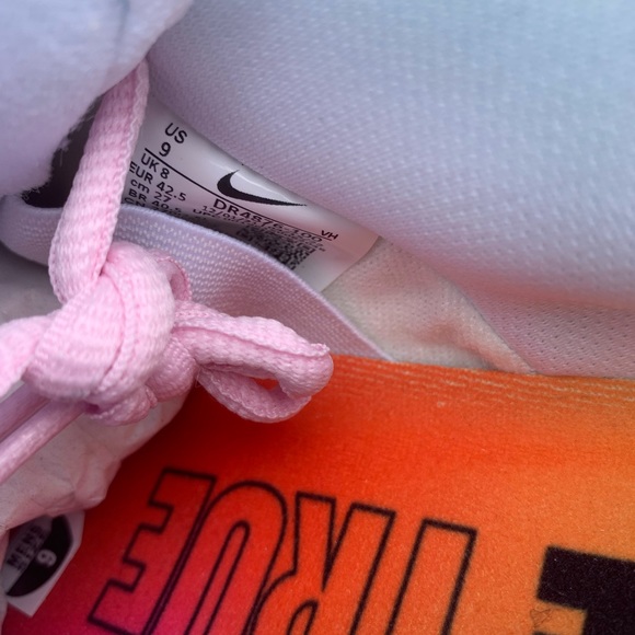 Nike SB Dunk Low BE TRUE Sz 9 mens / 10.5 women - Picture 6 of 13